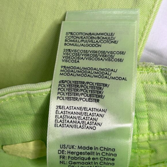 LIVERPOOL Gia Glider Crop Jeans PullOn Womens Sz 4 Cropped Green Apple LimeLight - Picture 4 of 4